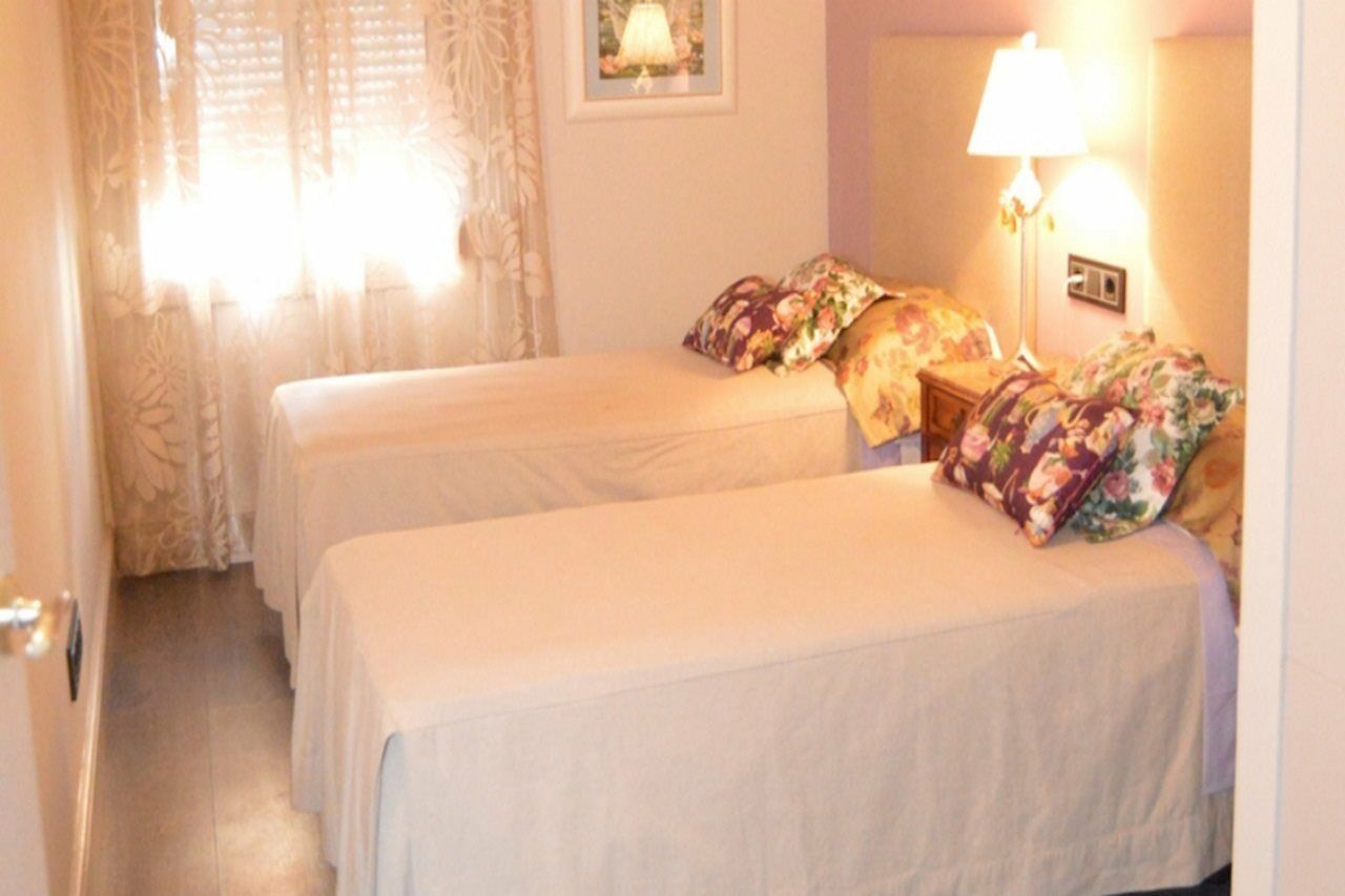 Tarragona Suites Prat De La Riba Extérieur photo